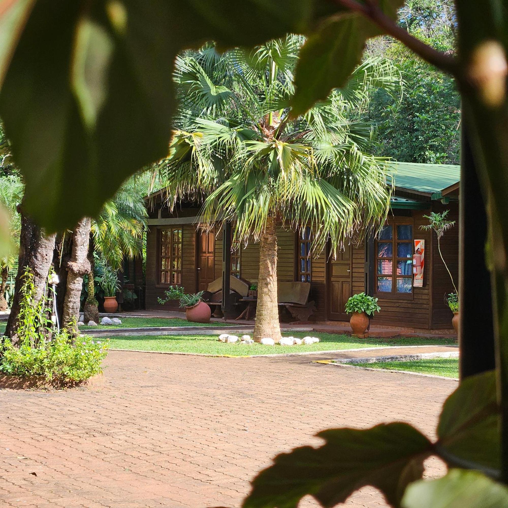Cabanas Rincon Santa Maria 푸에르토이과수 외부 사진